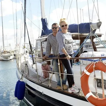 Vientos Del Sur Bateau-hôtel