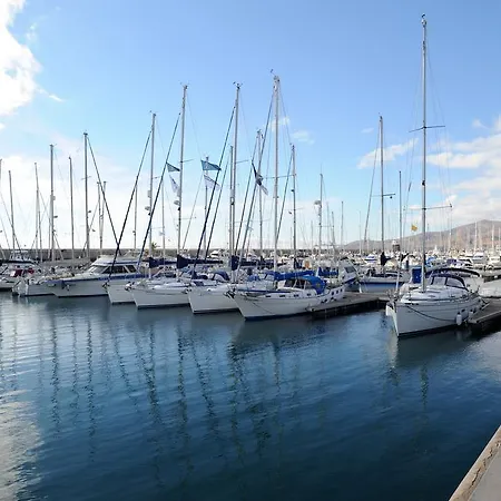Bateau-hôtel Vientos Del Sur *
