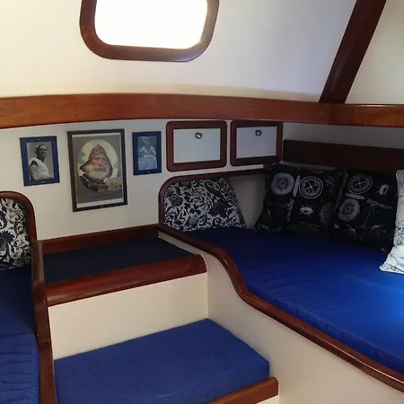 Vientos Del Sur Hotel en barco Yaiza (Lanzarote)